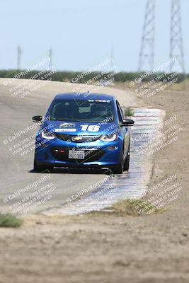 media/Jul-26-2025-Speed Ventures (Sat) [[fe569e6cf0]]/Yellow Group/Outside Grapevine/